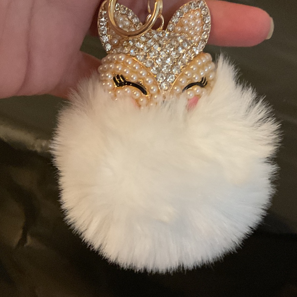 Fox Pom Pom Keychain - White Fur